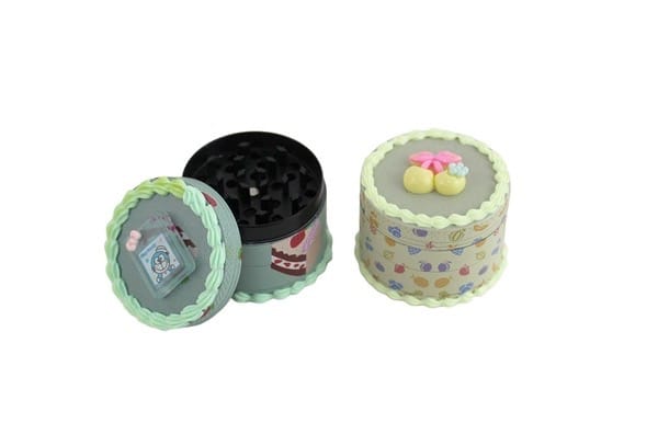 Stoner Kitty Fake Cake Grinder