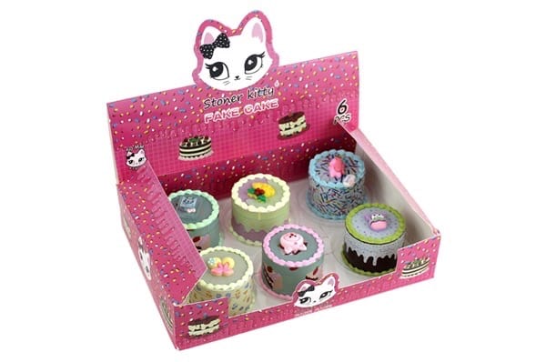 Stoner Kitty Fake Cake Grinder