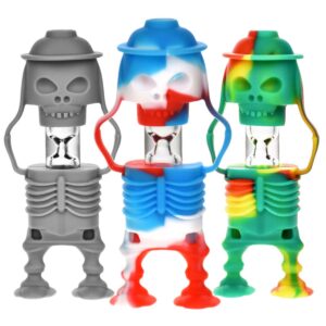 Skeleton-Soldier-Silicone-Glass-Taster_A-1